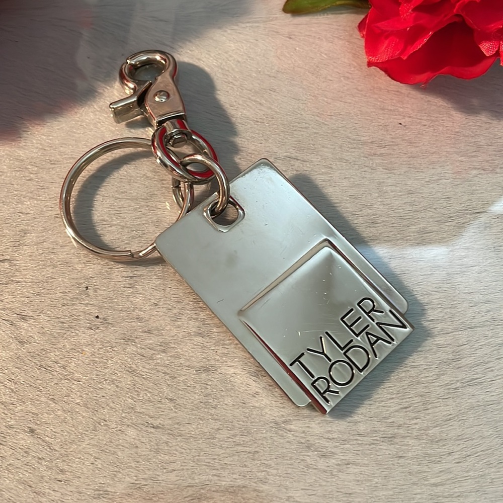 Tyler Rodan Keychain - Picture 2 of 5